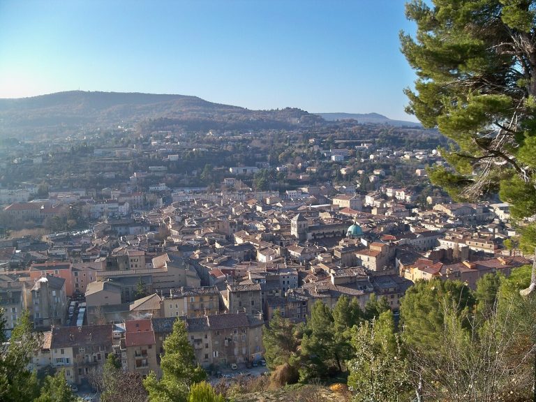 Vue de Apt