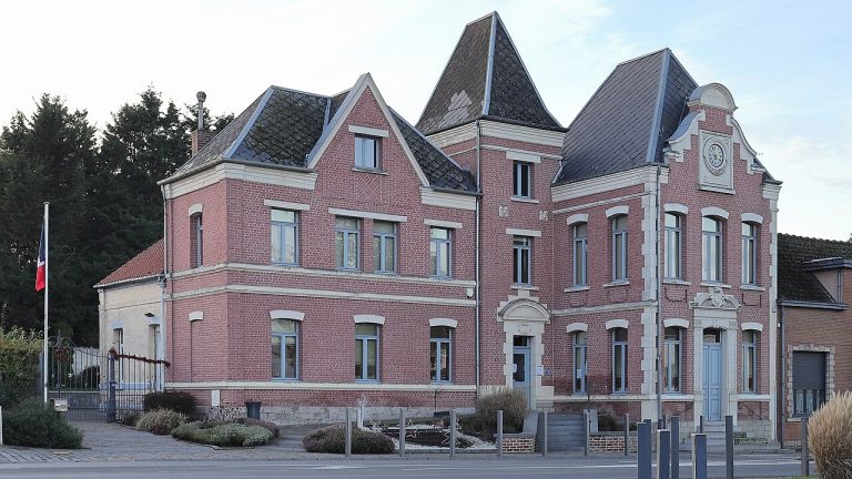Vue de Aubencheul au Bac