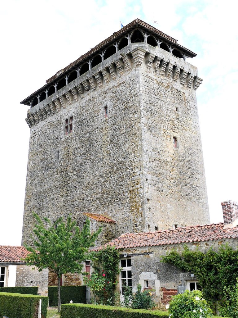 Vue de Bazoges-en-Pareds