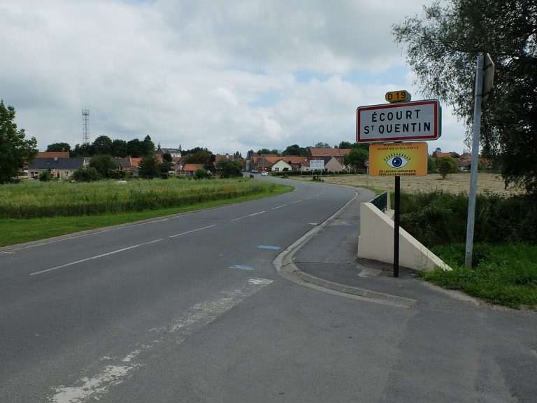 Vue de Ecourt St Quentin