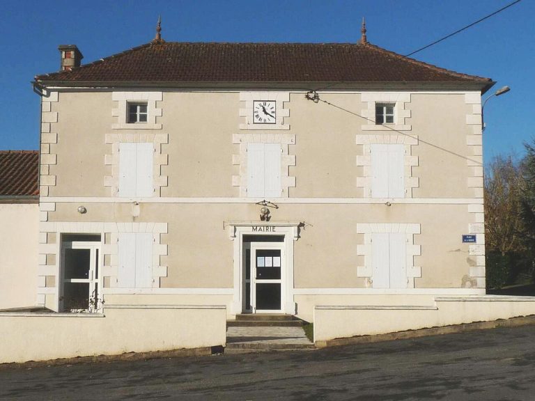Vue de Luxé