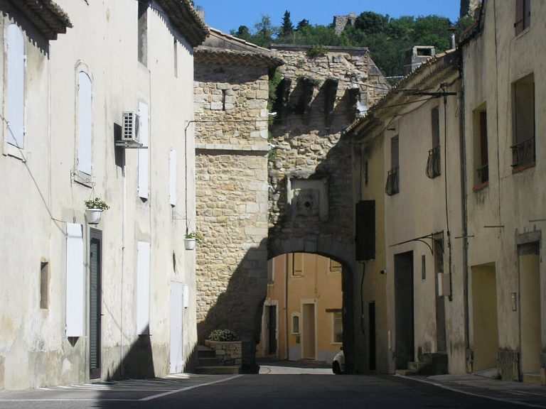 Vue de Mondragon