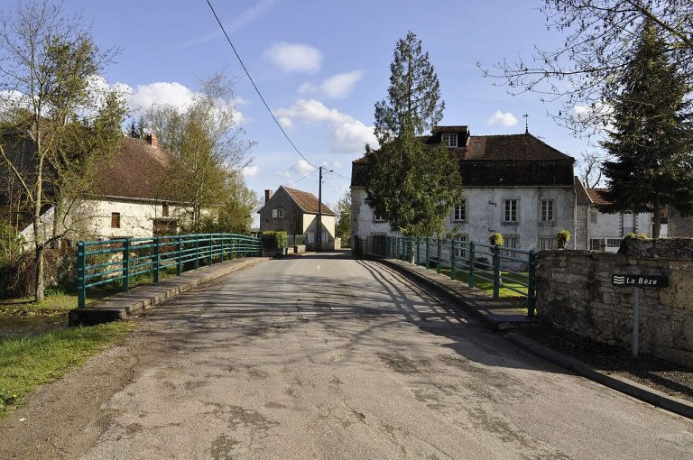 Vue de Noiron-sur-Bèze