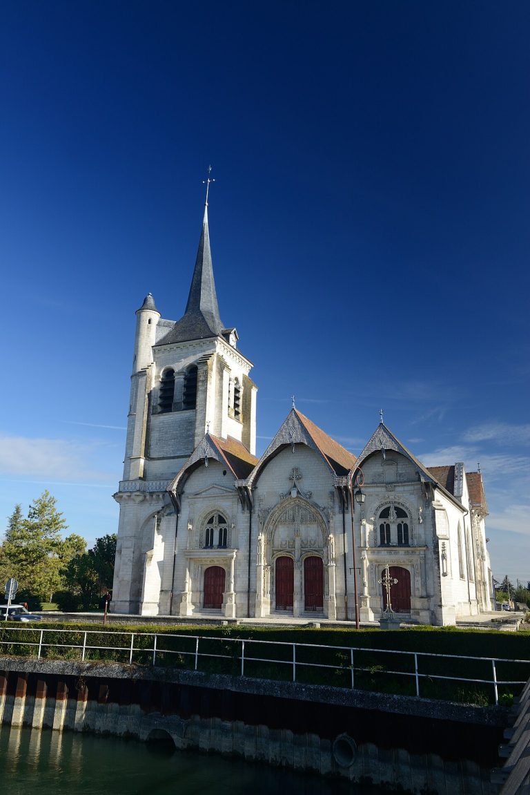 Vue de Pont-Sainte-Marie