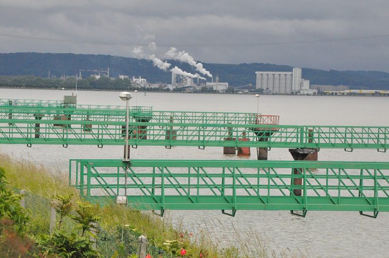 Vue de Port-Jérôme-sur-Seine