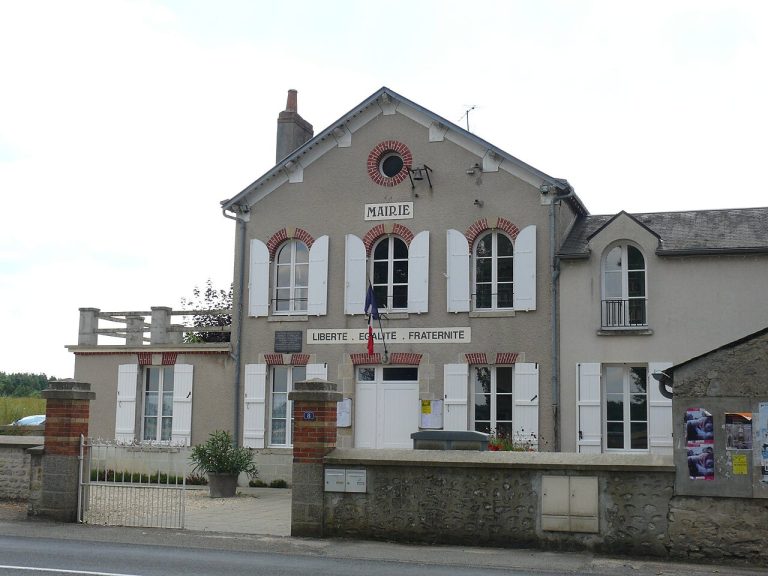 Vue de Courcy-aux-Loges