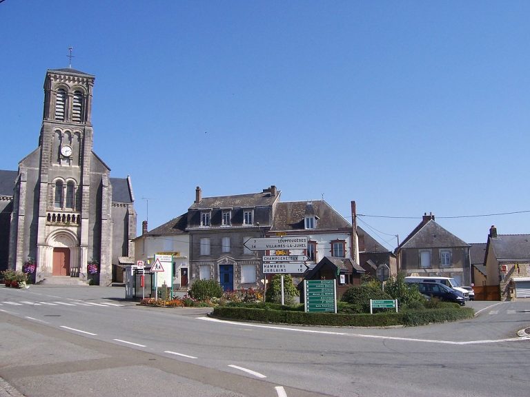 Vue de La Chapelle-au-Riboul