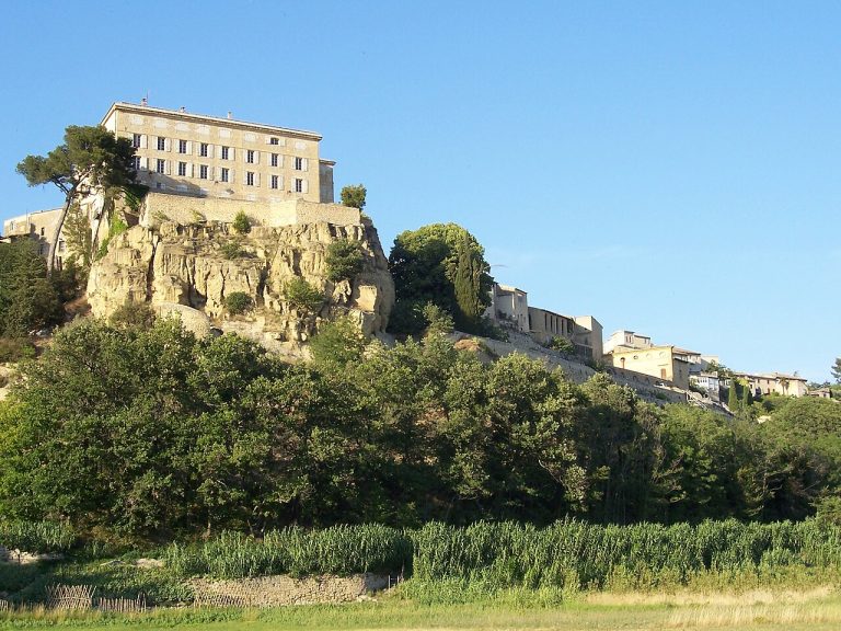 Vue de Lauris