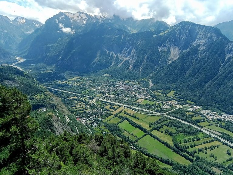 Vue de Le Bourg-d'Oisans