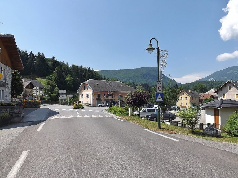 Vue de Lescheraines