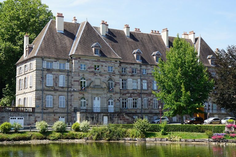 Vue de Lure