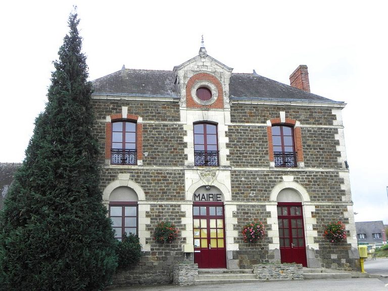 Vue de Montreuil-le-Gast