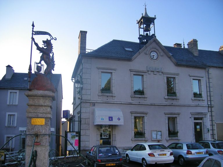 Vue de Peyre en Aubrac