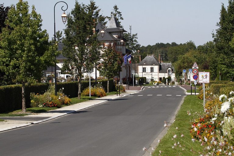 Vue de Quiers-sur-Bezonde