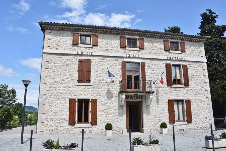 Vue de Saint-Jean-de-Maruéjols-et-Avéjan