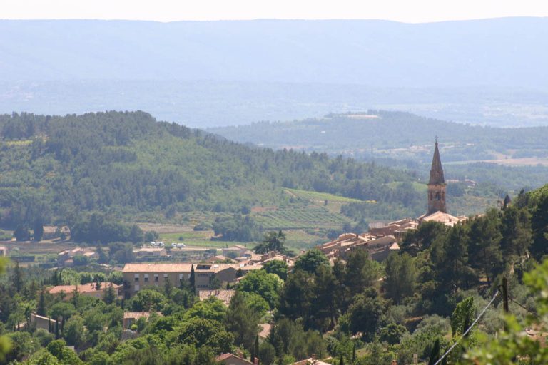 Vue de Saint-Saturnin-lès-Apt