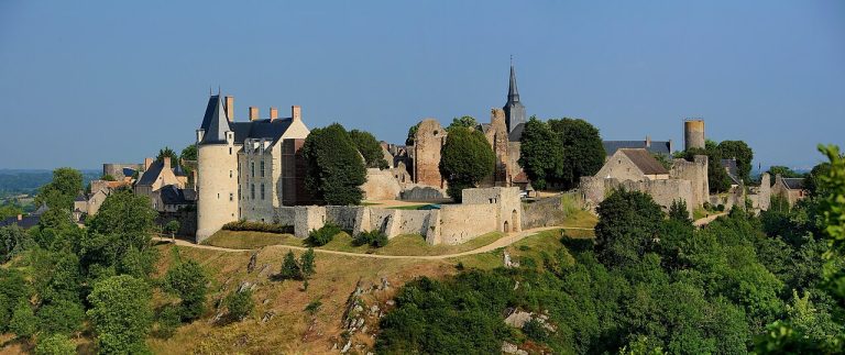 Vue de Sainte-Suzanne-et-Chammes
