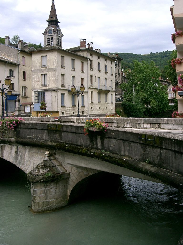 Vue de Tenay