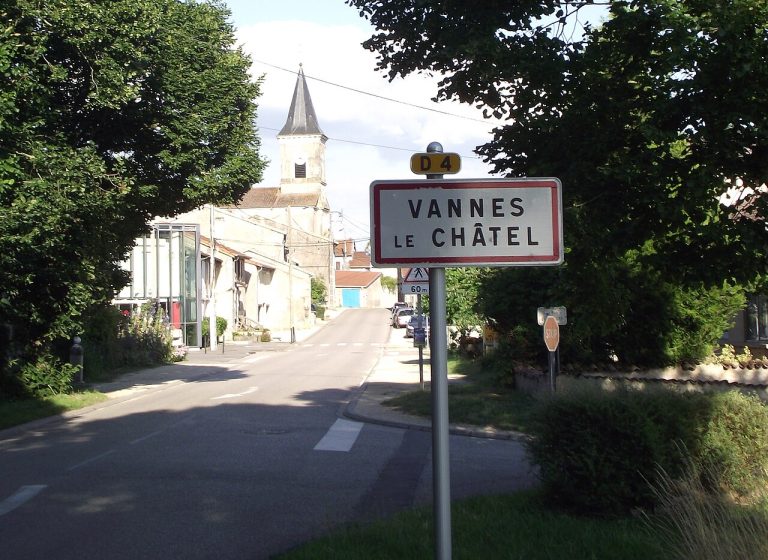 Vue de Vannes-le-Châtel