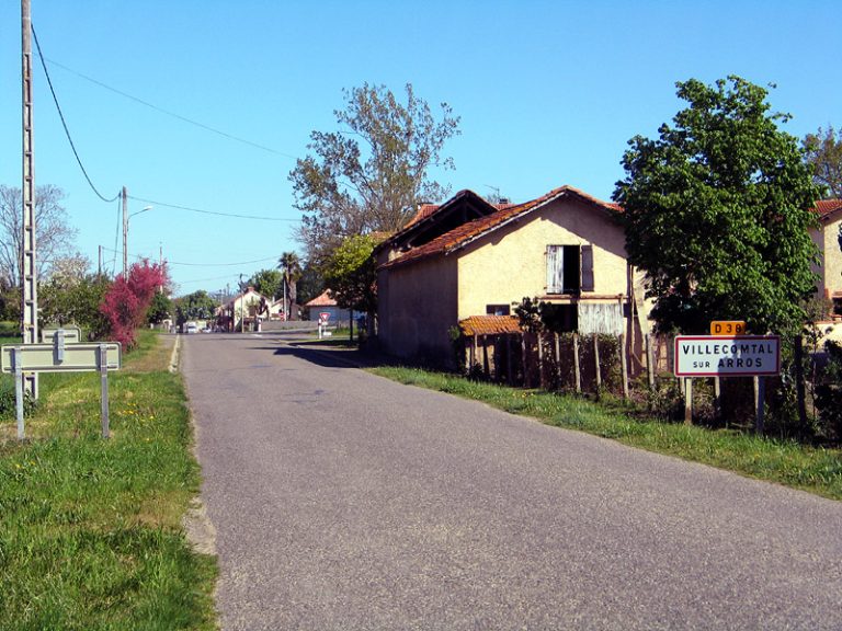 Vue de Villecomtal-sur-Arros